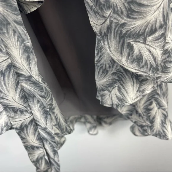 Joie Isaline Feather Cold Shoulder Mini Dress Gray White Print Silk Tie Belt XXS - Picture 9 of 15